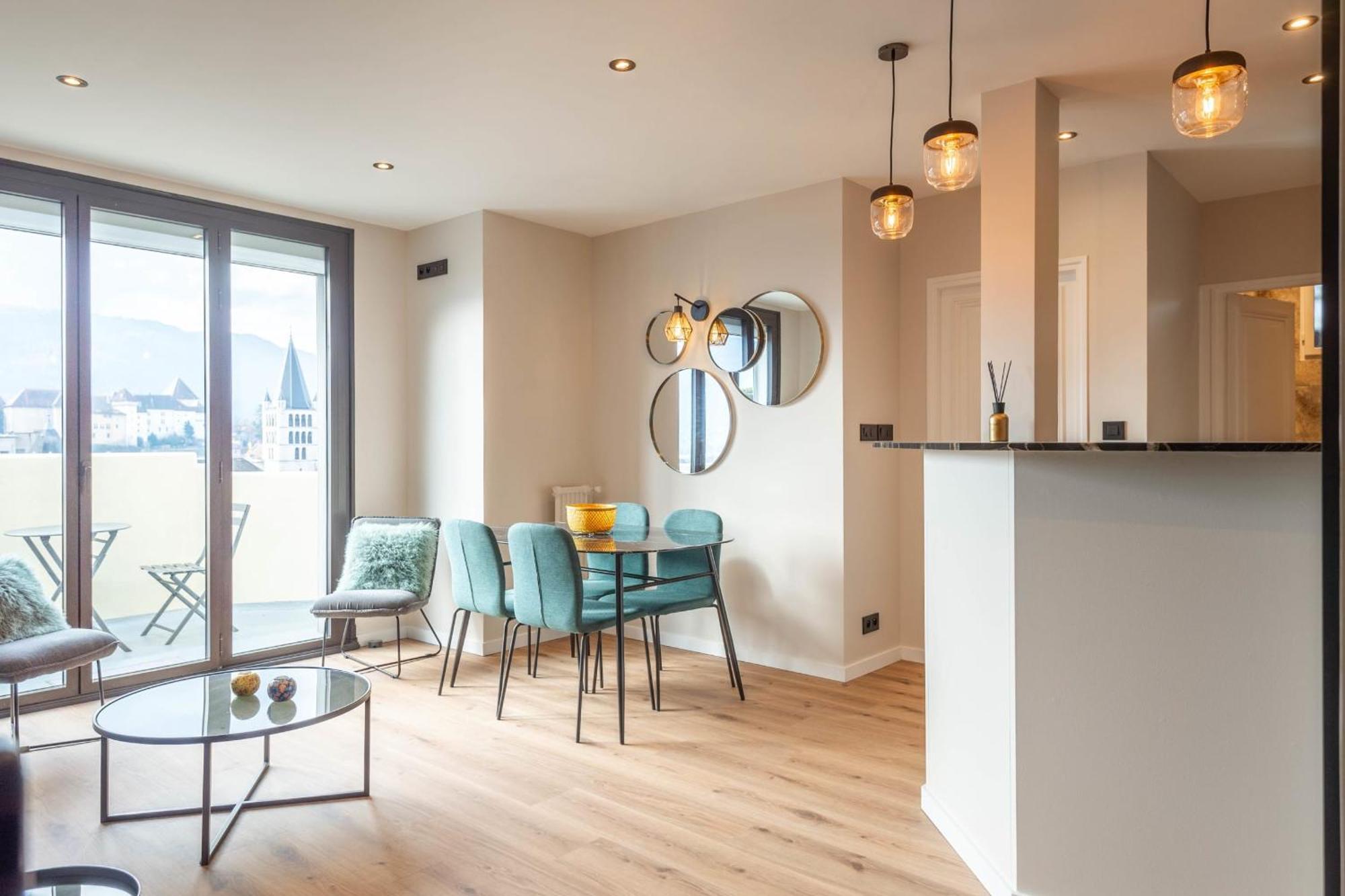 Le Beau Marcy - Contemporary City Centre Flat Аннесі Екстер'єр фото