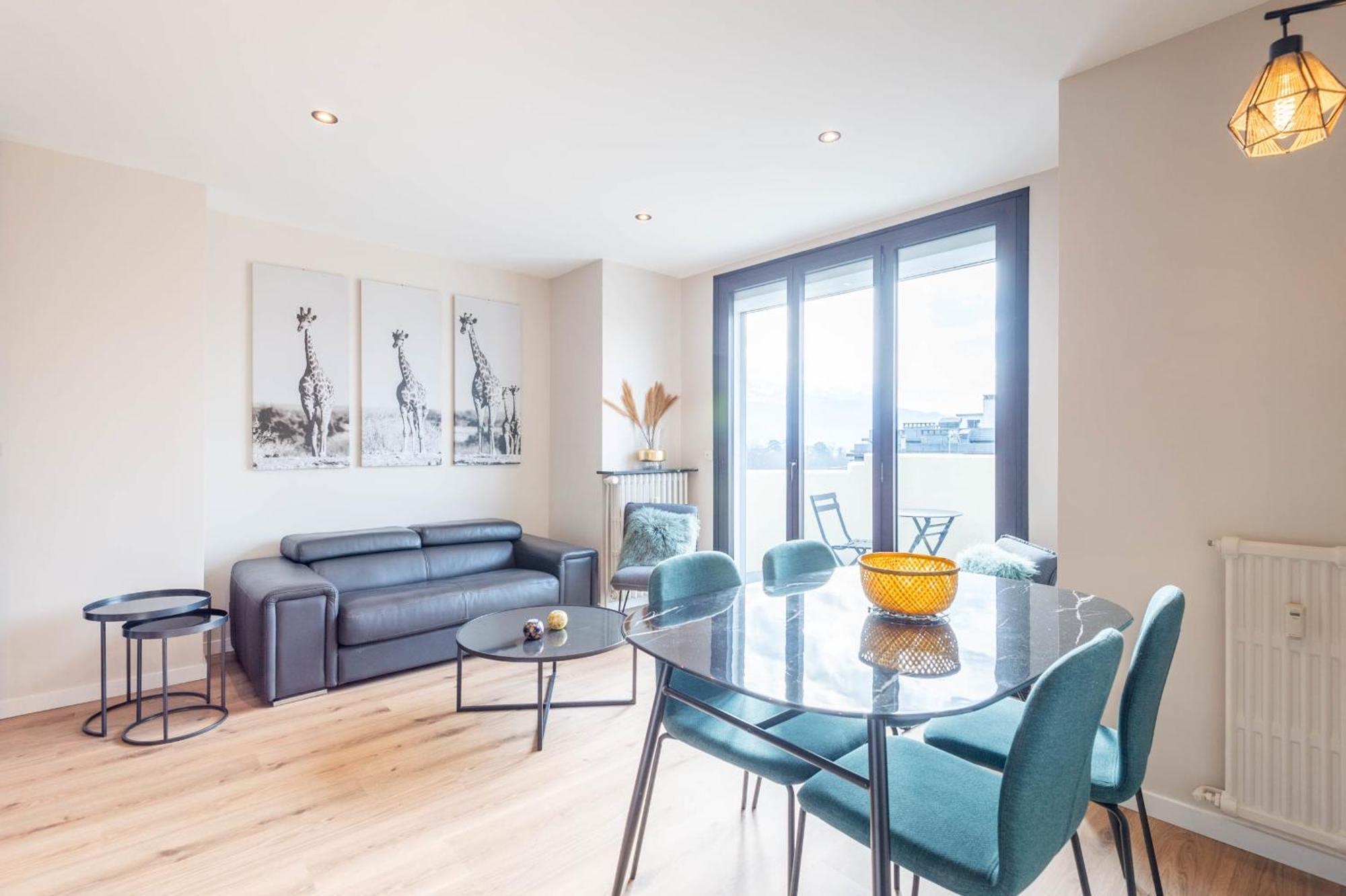Le Beau Marcy - Contemporary City Centre Flat Аннесі Екстер'єр фото