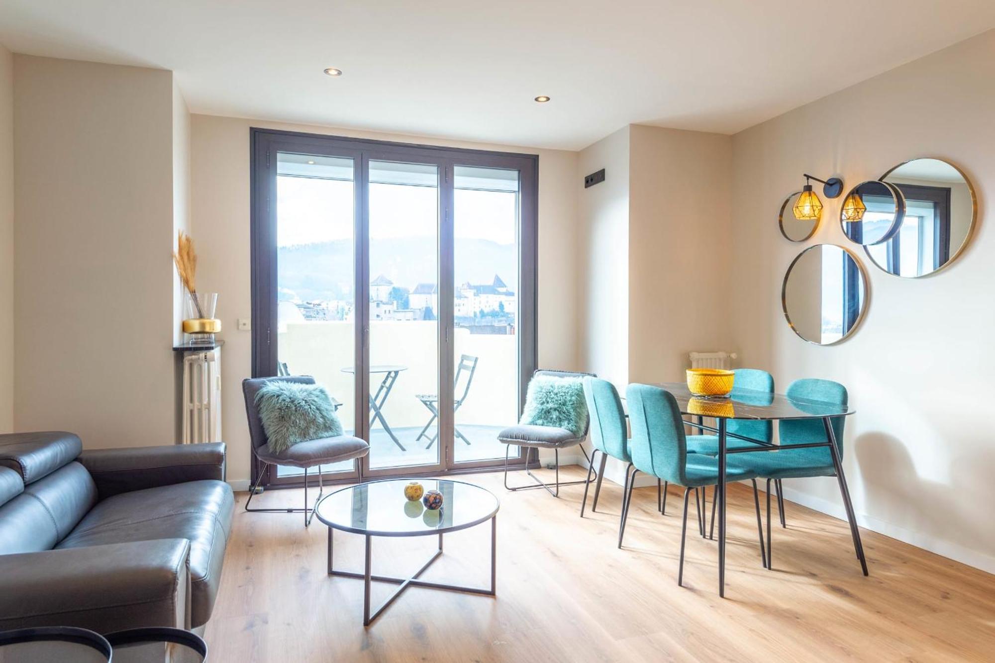 Le Beau Marcy - Contemporary City Centre Flat Аннесі Екстер'єр фото